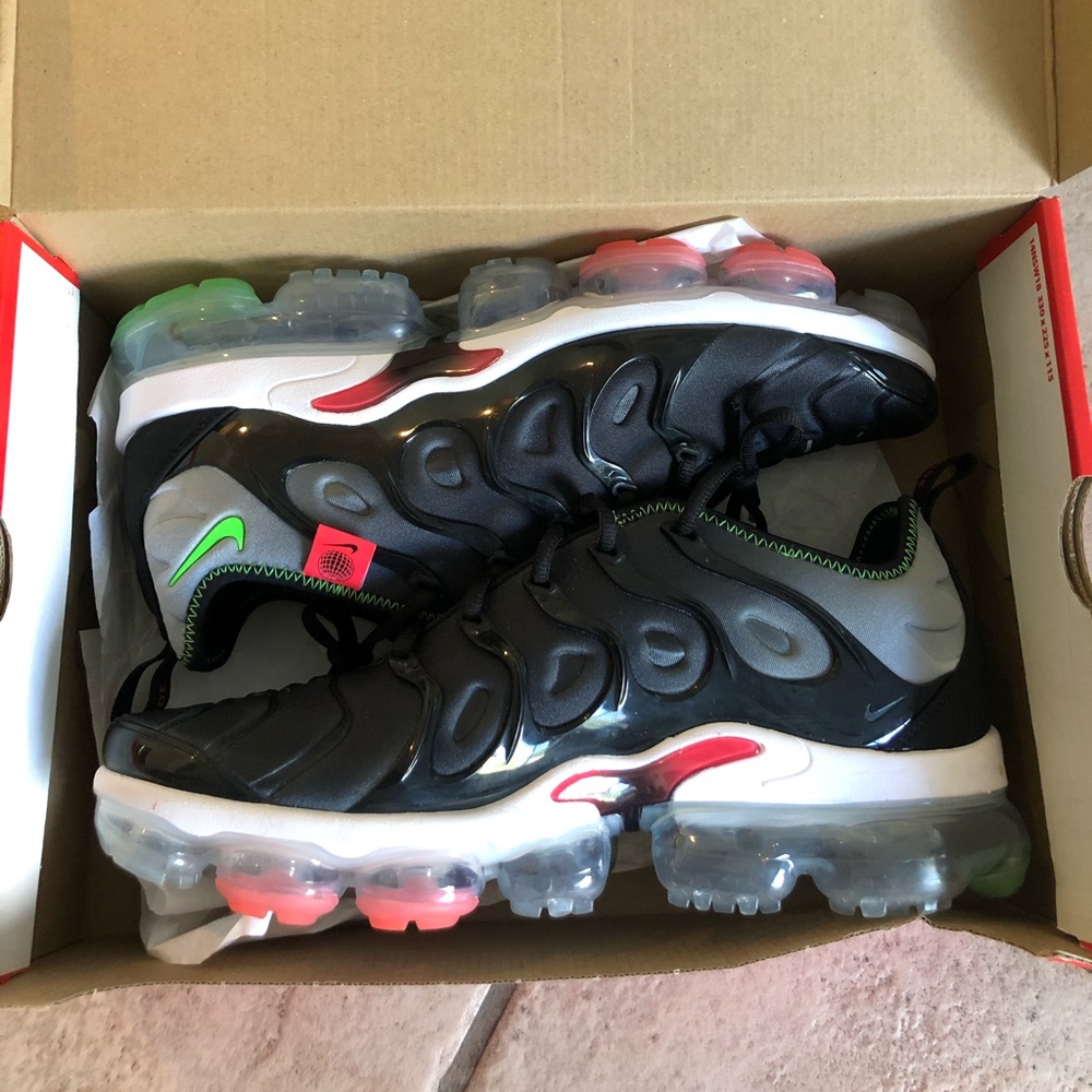 Nike Air VaporMax Plus